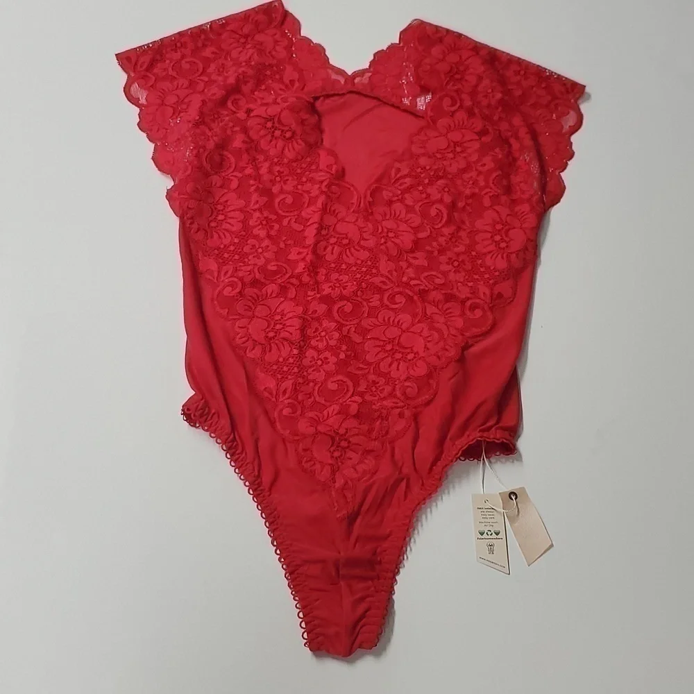 Revolve HAH | NWT Lady Like Lace Bodysuit in Rouge - Picture 5 of 6